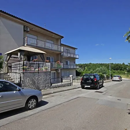 Alet Apartament Pula